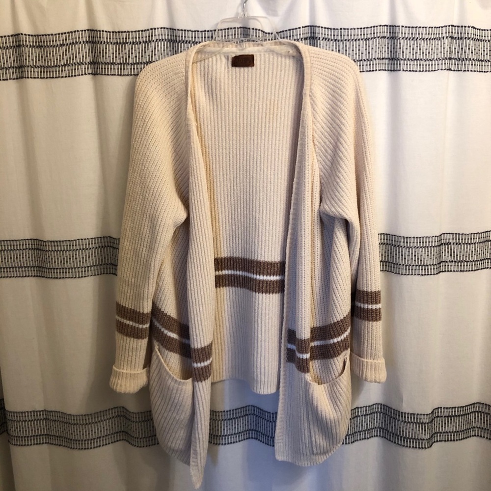 Women’s Oversized Cardigan - cream
